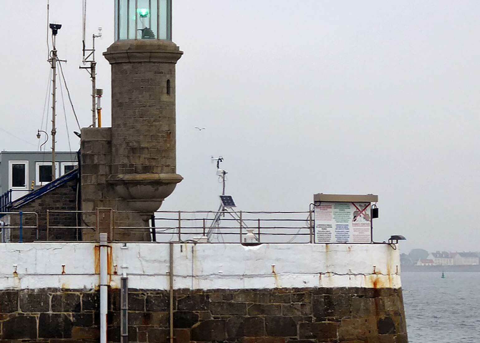 White Rock Pier Lighthouse